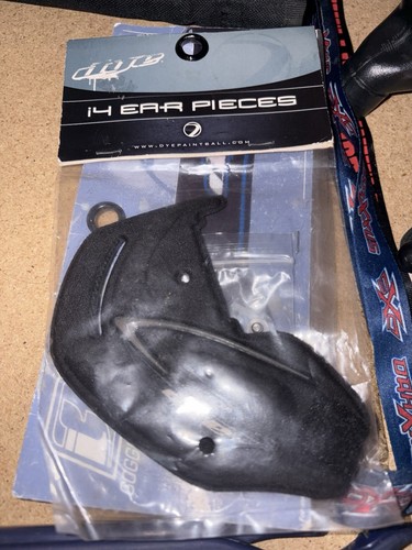 Bnib dye ear - ear, pieces