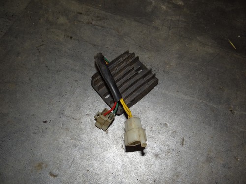 Regulateur tension quad - regulateur,