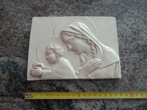 Jolie sculpture plaque - sculpture, en