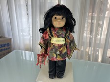 Ancienne poupée de collection