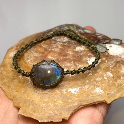 Beau bracelet pierres - beau, en