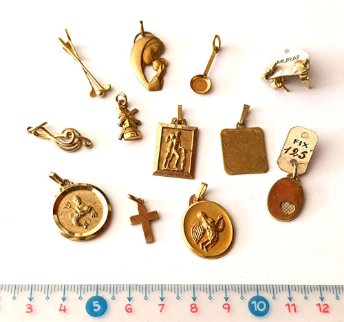 Pendentif plaqué médaille - or,