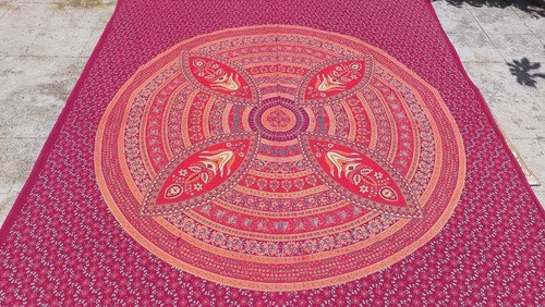 Grand couvre lit indien floral - couvre-lit,