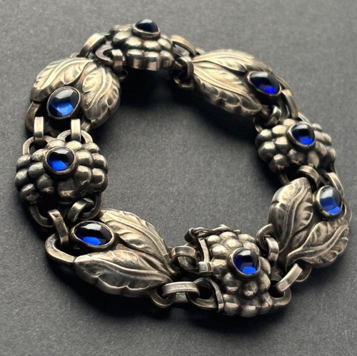 Bracelet saphir synthétique