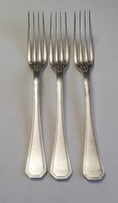 3 FOURCHETTES ENTREMET