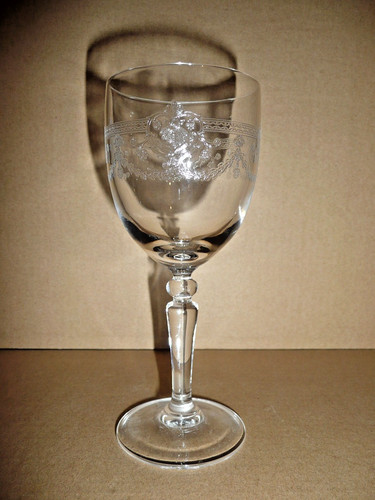 Verre vin blanc - a,