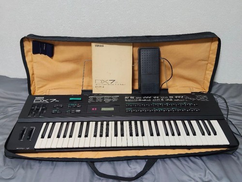 Synthétiseur yamaha dx7s - yamaha,