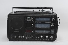 J03V01- Grundig Radio Satellite 3400 Professional with Plastic Case