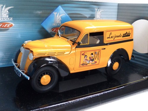 Renault juvaquatre 1952 jouets - juvaquatre,