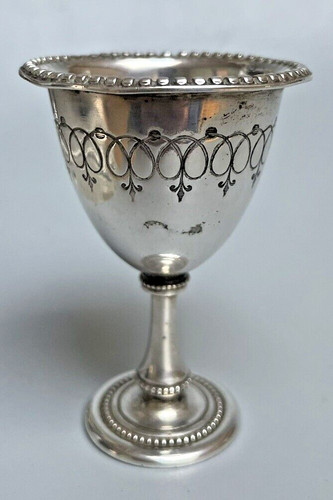 Coquetier ancien métal - coquetier,