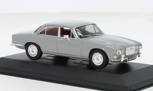 Jaguar xj6 series - series, swb