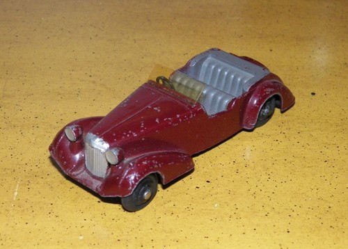 Dinky toys alvis - dinky,