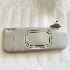 Pare-soleil auto avant droit