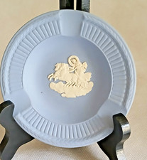 WEDGWOOD Joli cendrier