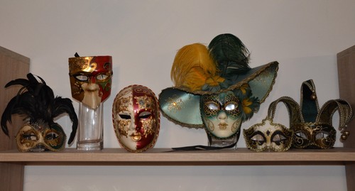 Masques pour carnaval où les - masques,