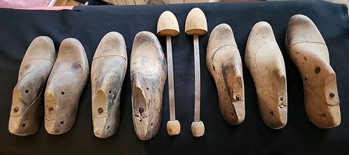 Lot anciens embauchoirs - 7,