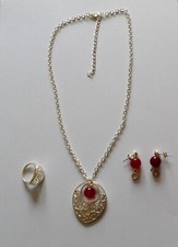 Belle parure bijoux fantaisie