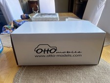 Empty Box 1/18 Audi RS2 Avant  Black Otto Ottomobile OT813B Boîte Vide
