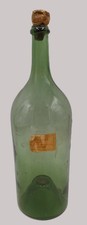 Très ancienne bouteille en