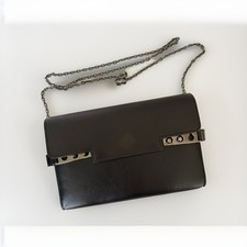Delvaux Wallet On Chain |