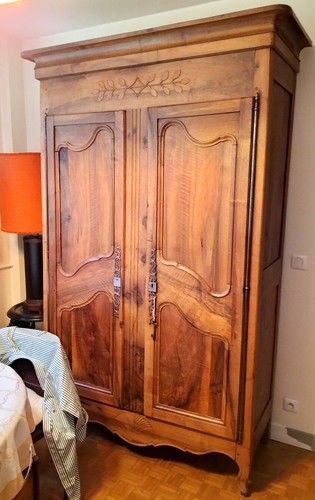 Grande armoire régionale - grande,