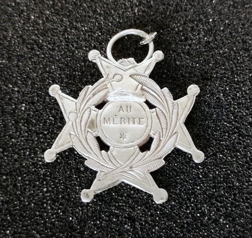 Ancienne médaille mérite - ancienne,