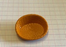 PLAYMOBIL CAT BASKET 30058640 MUSTARD OR YELLOW ORANGE