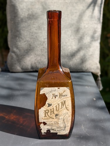 Ancienne bouteille vide - ancienne,