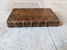 Livre de médecine XVIIIème