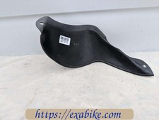 element plastique pour Honda