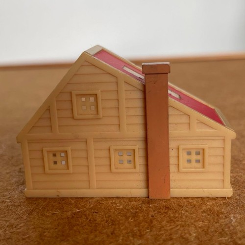 Initial sylvanian families - initial,