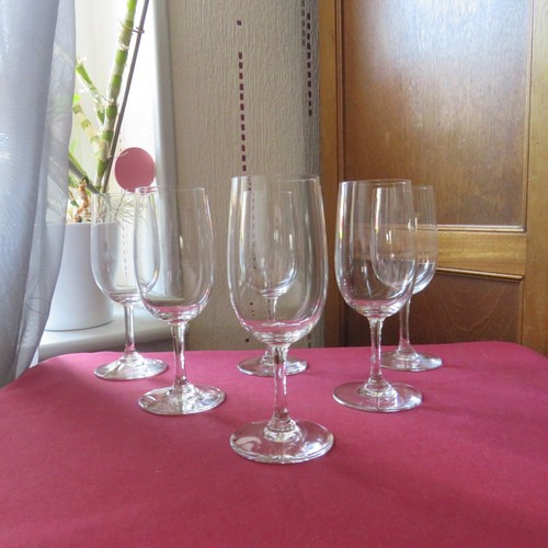 Verres vin blanc - blanc, en