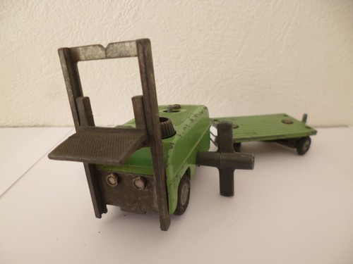 Ancien peu courant chariot - ancien,