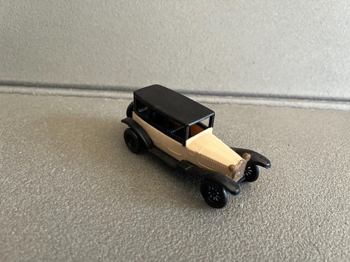 Voiture miniature ancien - miniature,