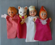 lot 4 anciennes marionnettes