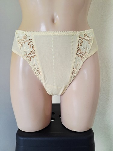 Prima donna string - taille, 38