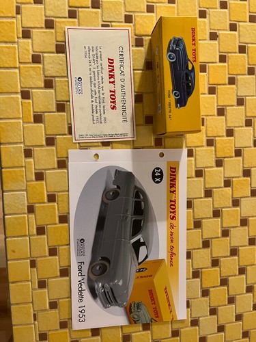 Coffret collector dinky - coffret,