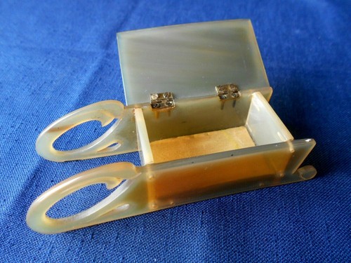 Ancienne petite boite bijoux - ancienne, a