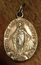 Médaille Religieuse Ancienne