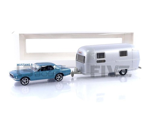 Norev jet car ford - jet,