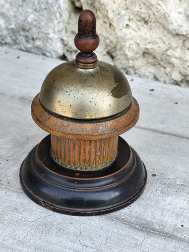 Ancienne sonnette comptoir - de,