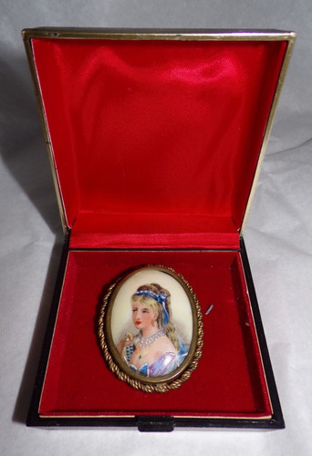Broche porcelaine limoges - broche,