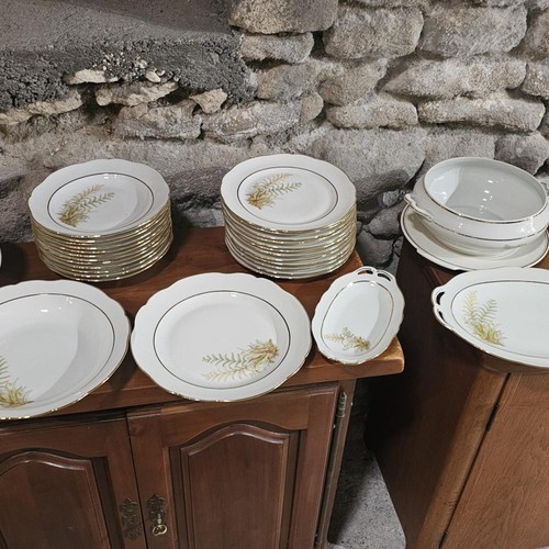 Service table pièces - 46,