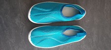 Chaussons / chaussures de natation Tribord taille 32 - 33 bleu vert