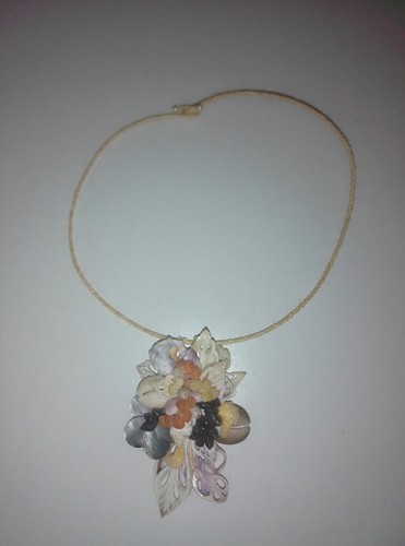Collier coquillages en - de,