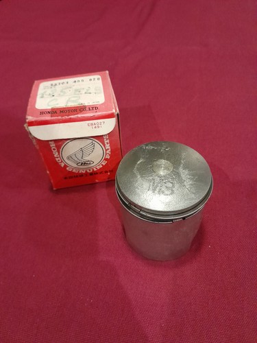 Nos honda oem piston kit - oem,