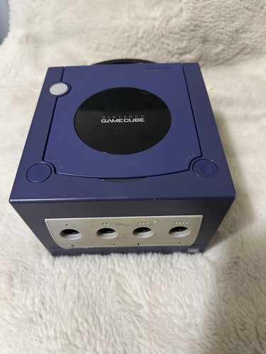 Nintendo gamecube console - nintendo,