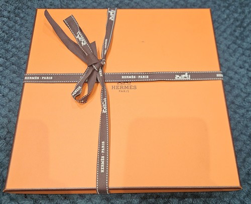 Boite foulard hermès - boite,