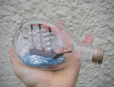 Bateau en bouteille pavillon drapeau allemagne empire allemand prussien ?