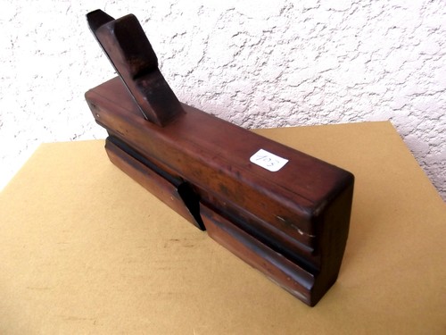 Old tool plane - (n°103,